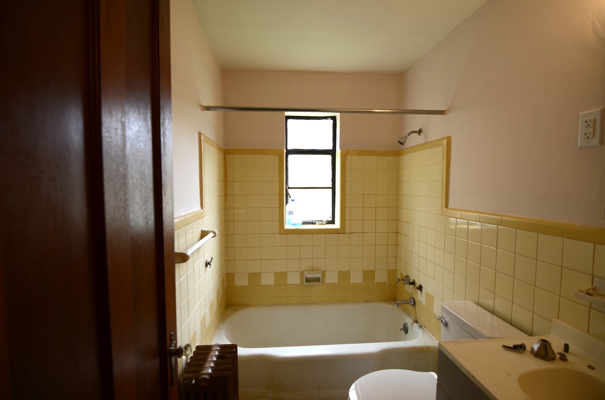 Building Photo - 2553 Williams Ave