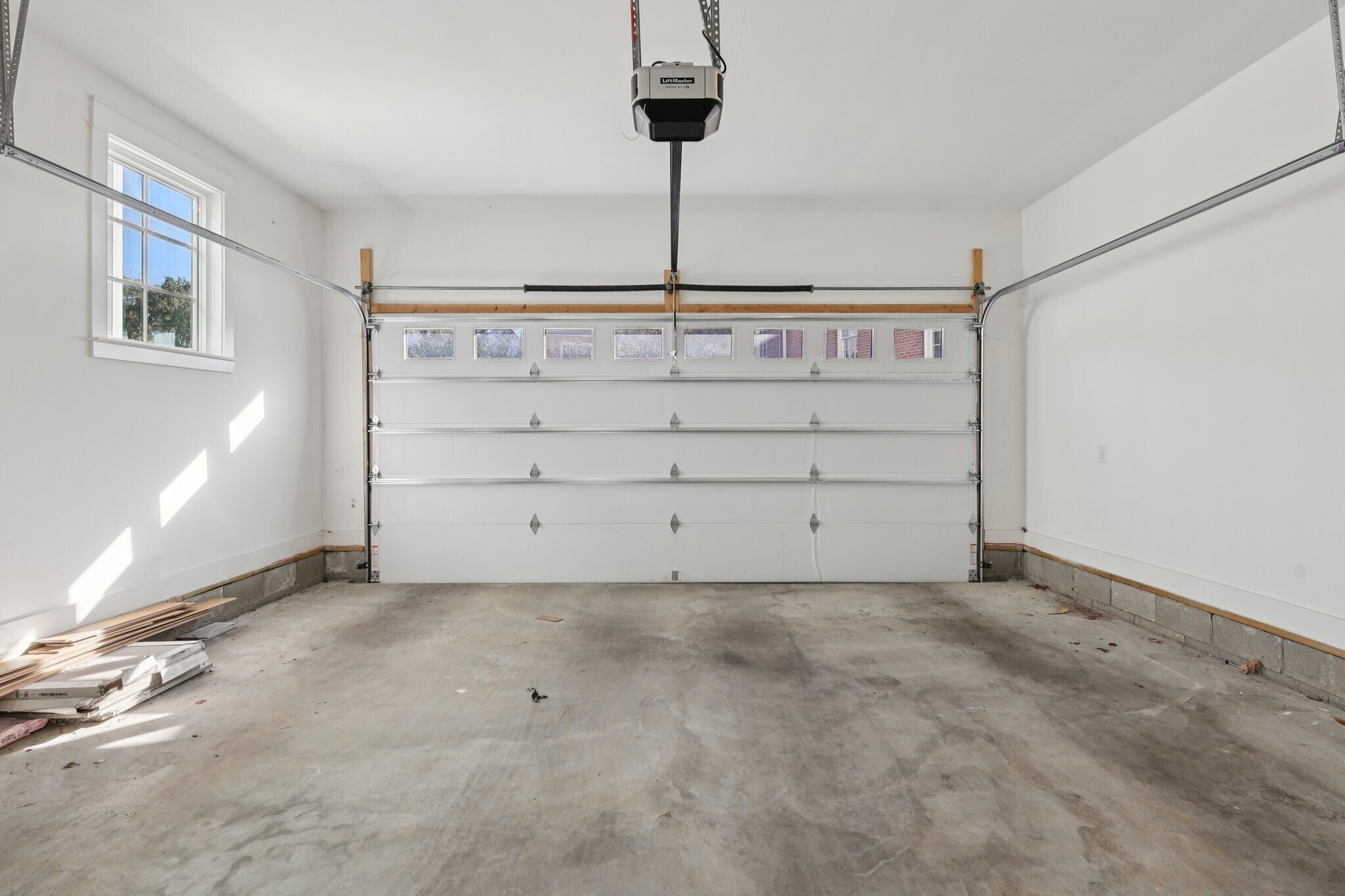 Building Photo - 521 Hobson Chapel Pl
