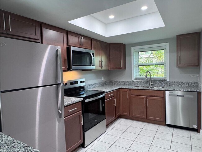 Building Photo - 3188 Shingle Creek Ct