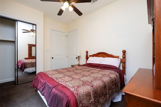 Building Photo - 25207 Springwood Lake Dr