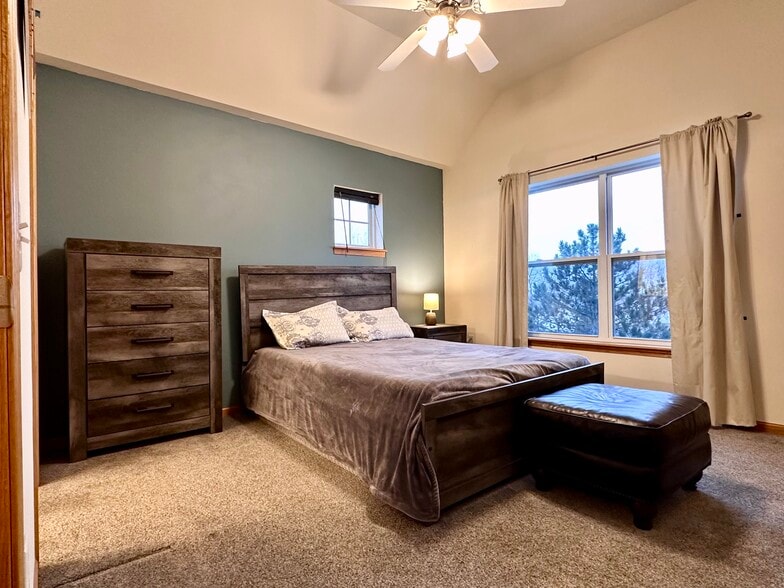 Building Photo - 7131 Discovery Ln