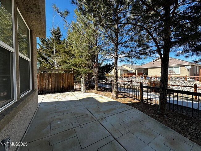 Building Photo - 6935 Sacred Cir
