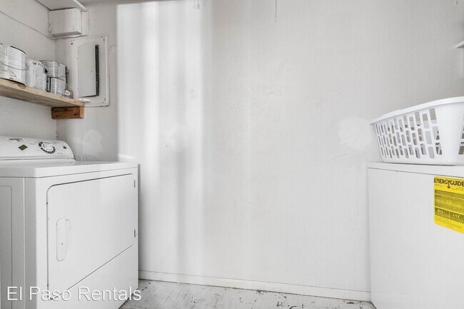 Building Photo - 3 br, 2 bath House - 10037 Kenworthy