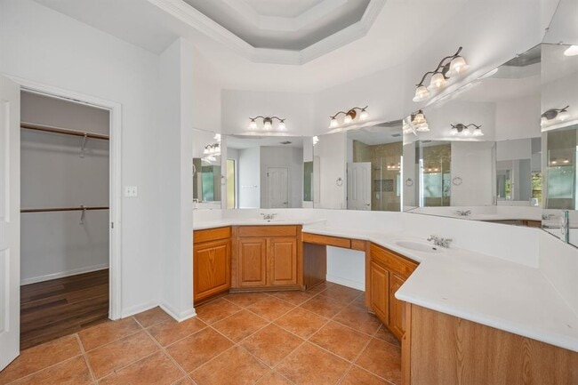 Building Photo - 6920 Larue Belle Cove