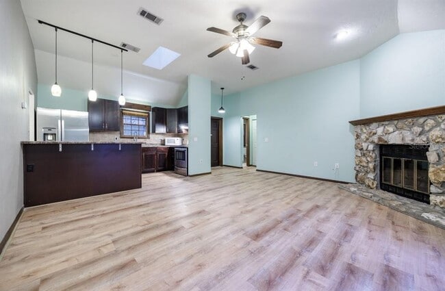 Building Photo - 5124 SW 86th Terrace