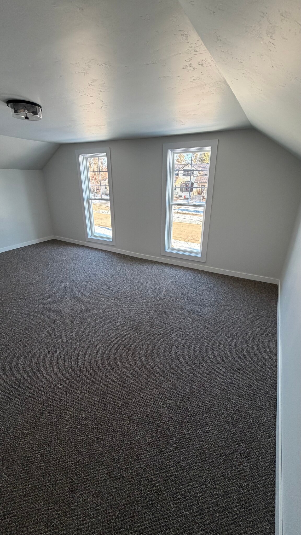 Building Photo - 51 W 14th St