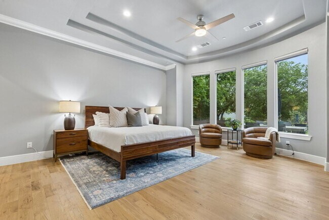 Building Photo - Custom Home with Resort-Style Outdoor Living