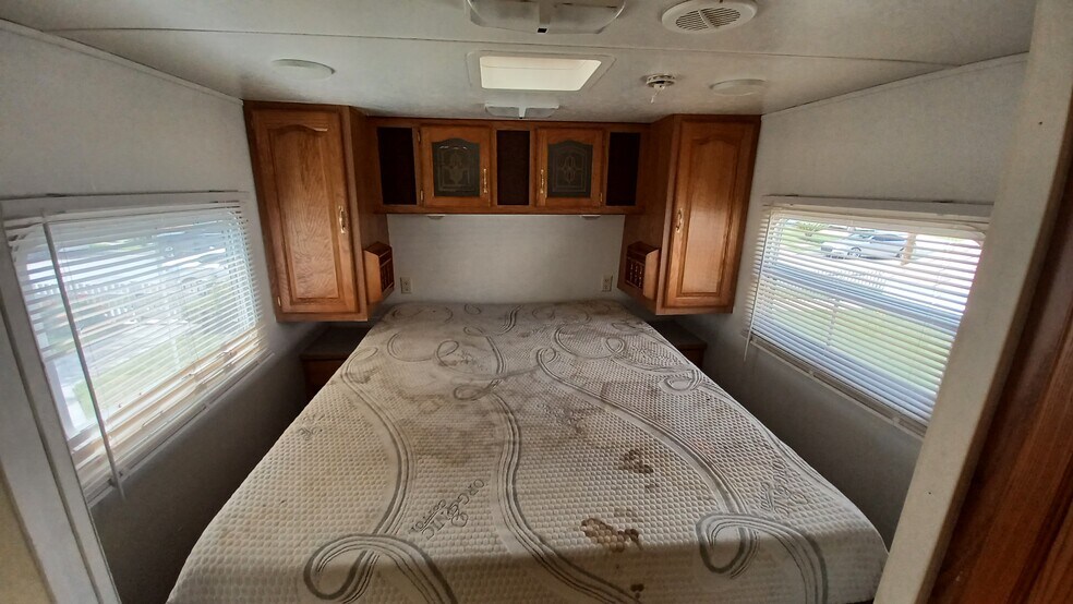 Building Photo - 5030 Cord Ave