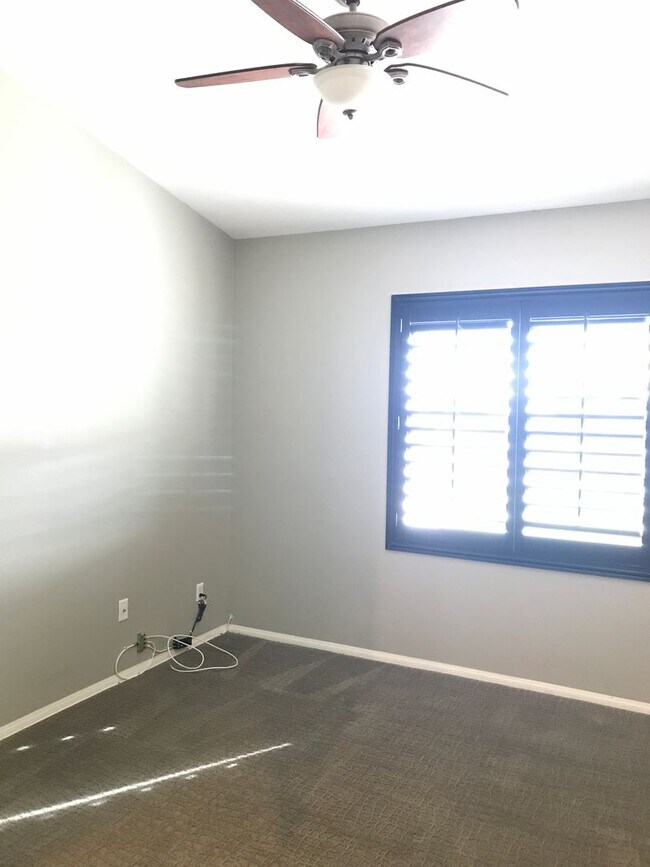 Building Photo - Great Townhouse over lookings TPC Summerli...