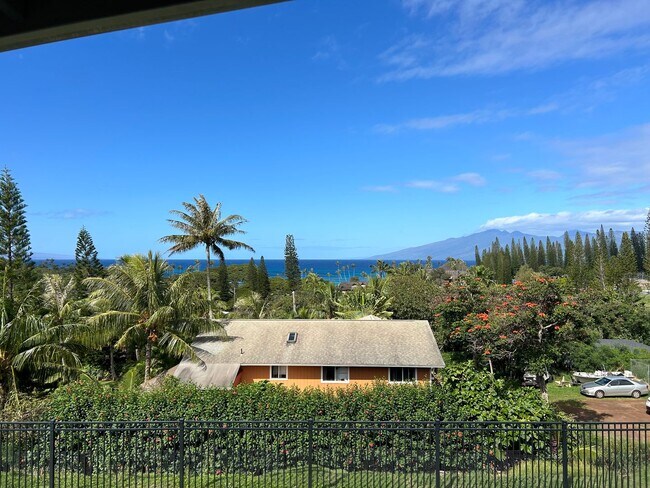 Building Photo - 5510 Lower Honoapiilani Rd