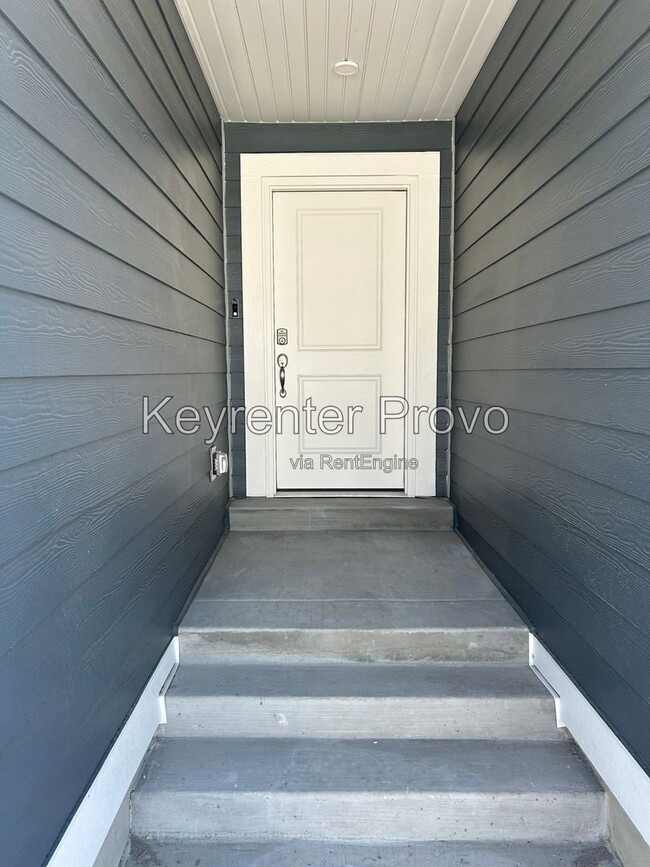 Building Photo - 604 W 1870 S