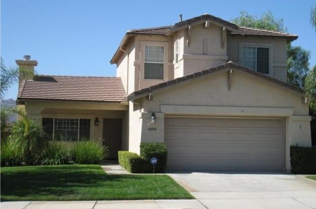 Building Photo - 43093 Teramo St