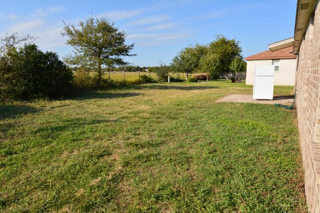 Building Photo - 1714 Freedom Loop