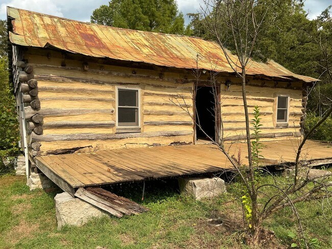 Building Photo - 735 Wiley Brown Rd