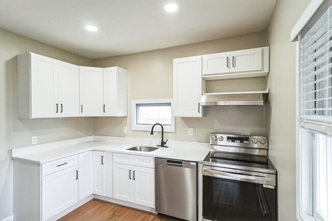 Primary Photo - Completely Renovated Studio in Pawtucket