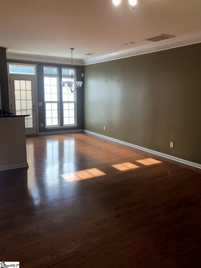 Building Photo - 130 Awendaw Way