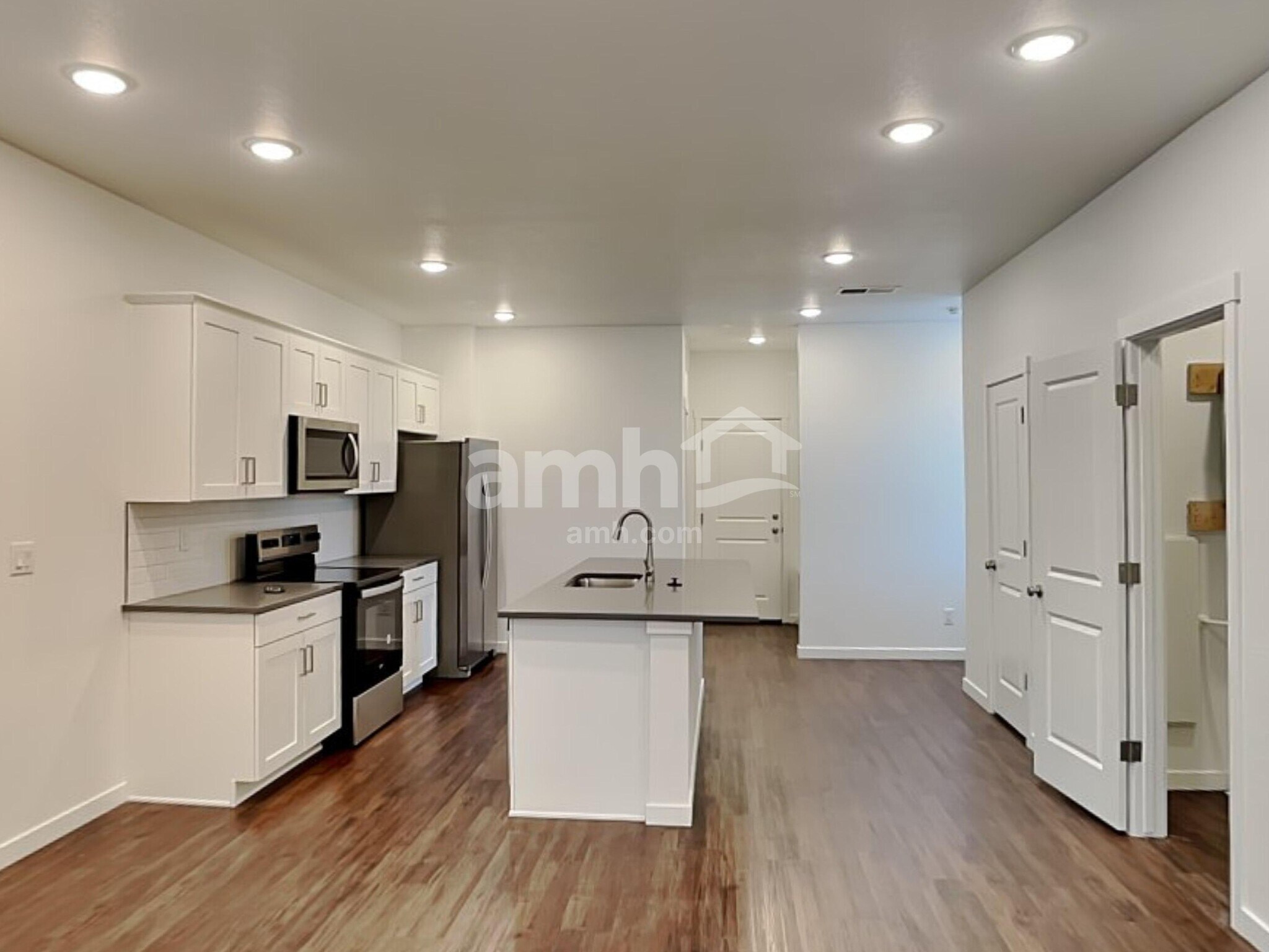 Building Photo - 23666 E 2nd Pl