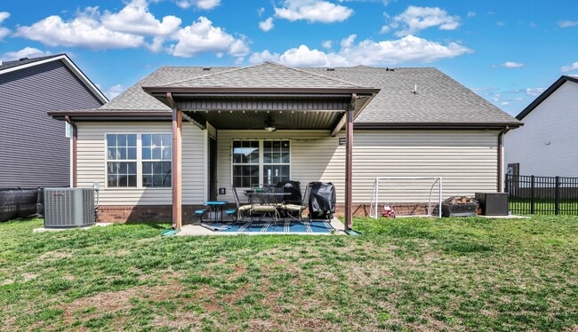 Building Photo - 516 Castle Pinckney Ln