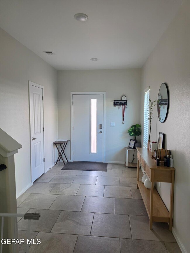 Building Photo - 12603 Amesbury Dr