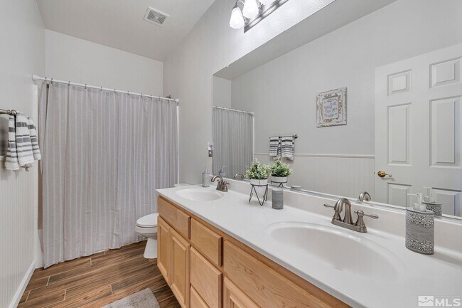 Building Photo - 10577 Eagles Landing Ct