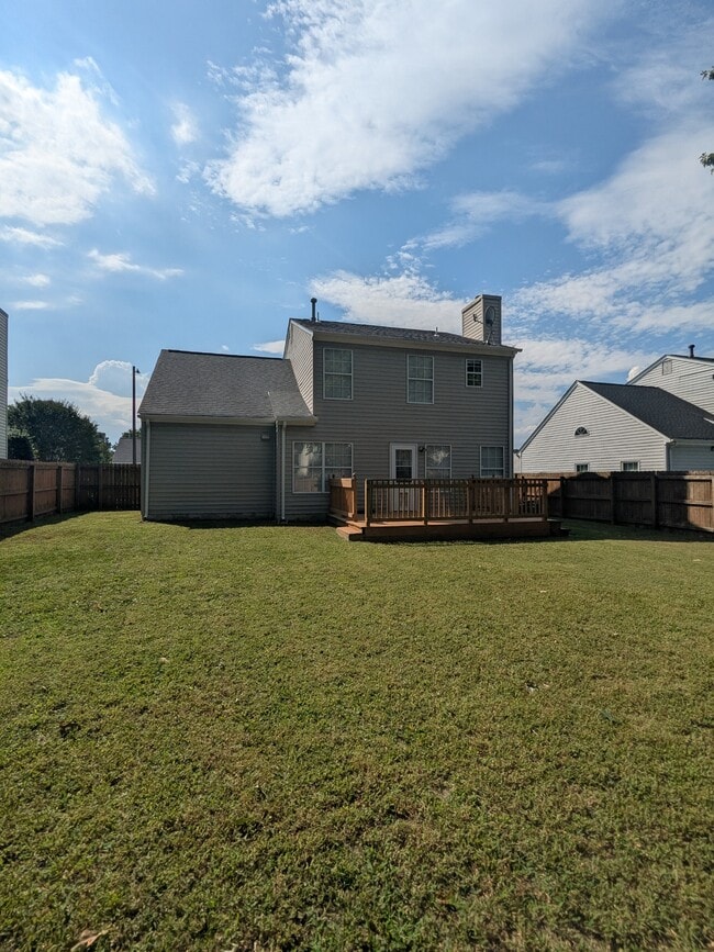 Building Photo - 708 Galleon Dr
