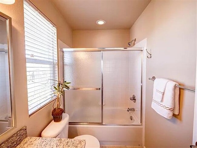 Building Photo - BEST CLASS