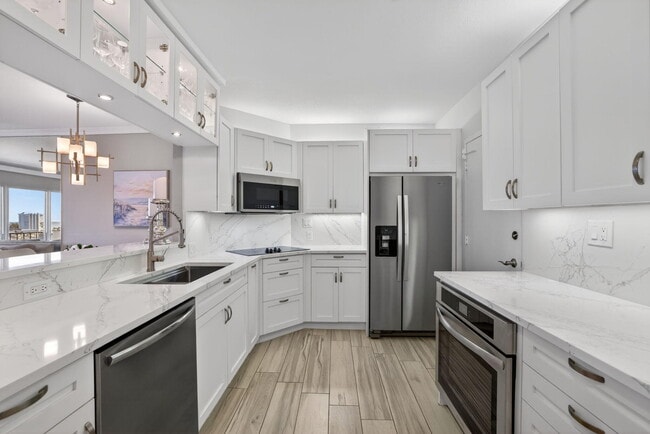 Building Photo - 2500 E Las Olas Blvd