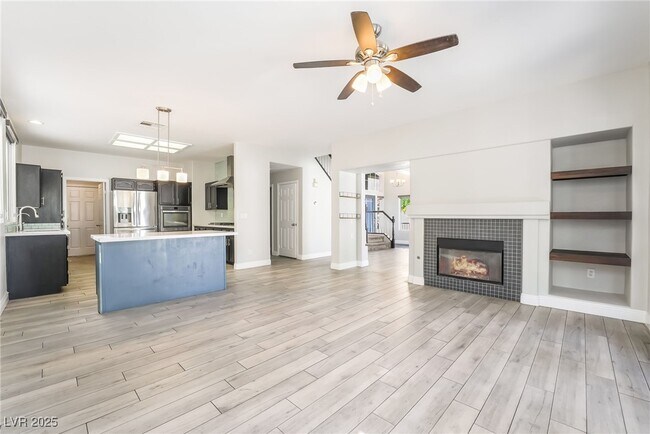 Building Photo - 252 Canyon Spirit Dr