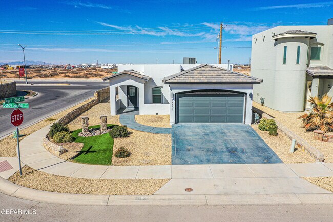 Building Photo - 14801 Bobby Joe Hill