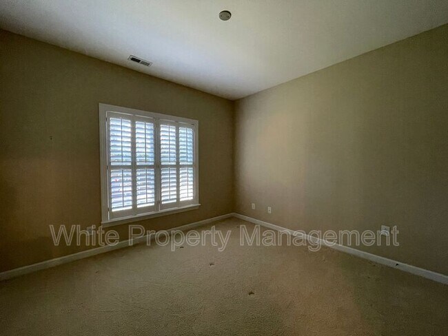Building Photo - 8409 Olde Troon Dr
