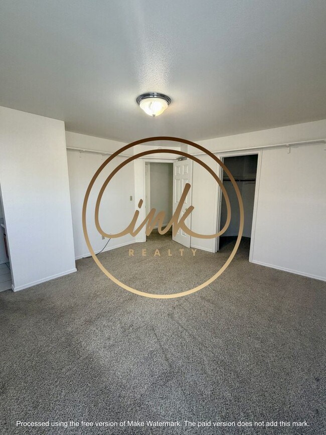 Building Photo - Lovely Carson City Home