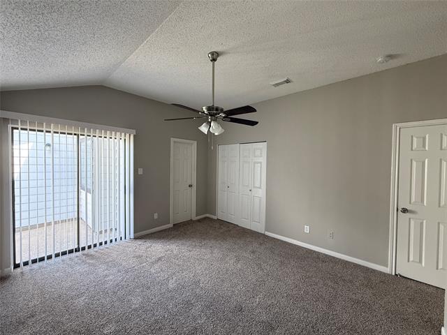 Building Photo - 10259 Sand Springs Ave