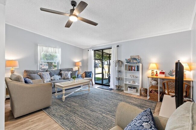 Building Photo - 1614 Myrtle Beach Dr