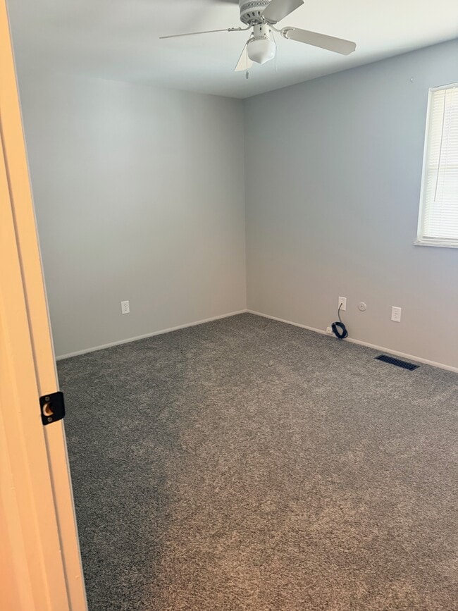 Building Photo - 2538 Red Coach Dr