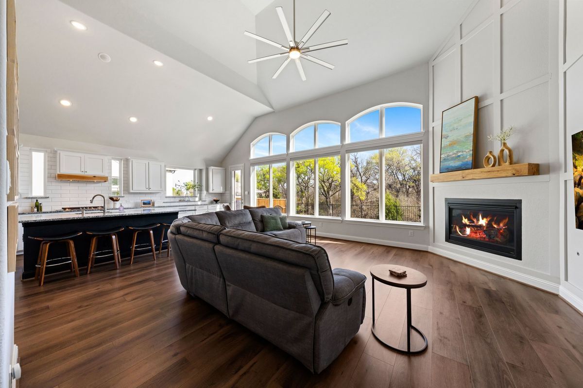 Building Photo - 4602 Lorion Dr