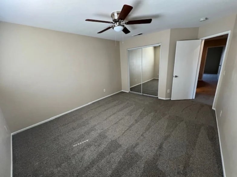 Building Photo - 2024 W Sago Palm Rd