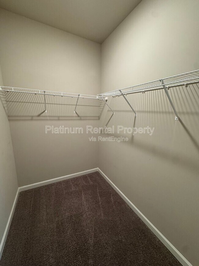 Building Photo - 3778 Franks Wy