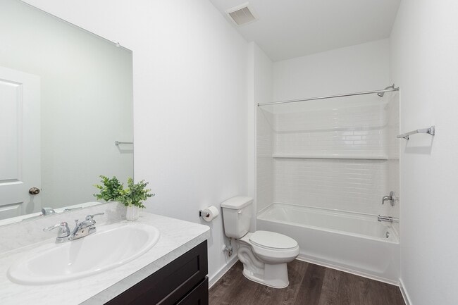 Building Photo - 16419 Windy Cove Ct