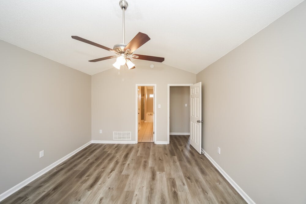 Building Photo - 5683 Antler Trail