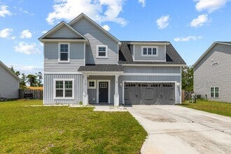 Building Photo - 318 Holbrook Ln