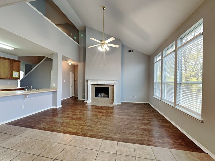 Building Photo - 1105 Chute 1 Ct