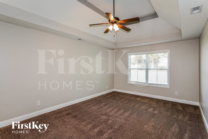 Building Photo - 1883 Red Fox Trail