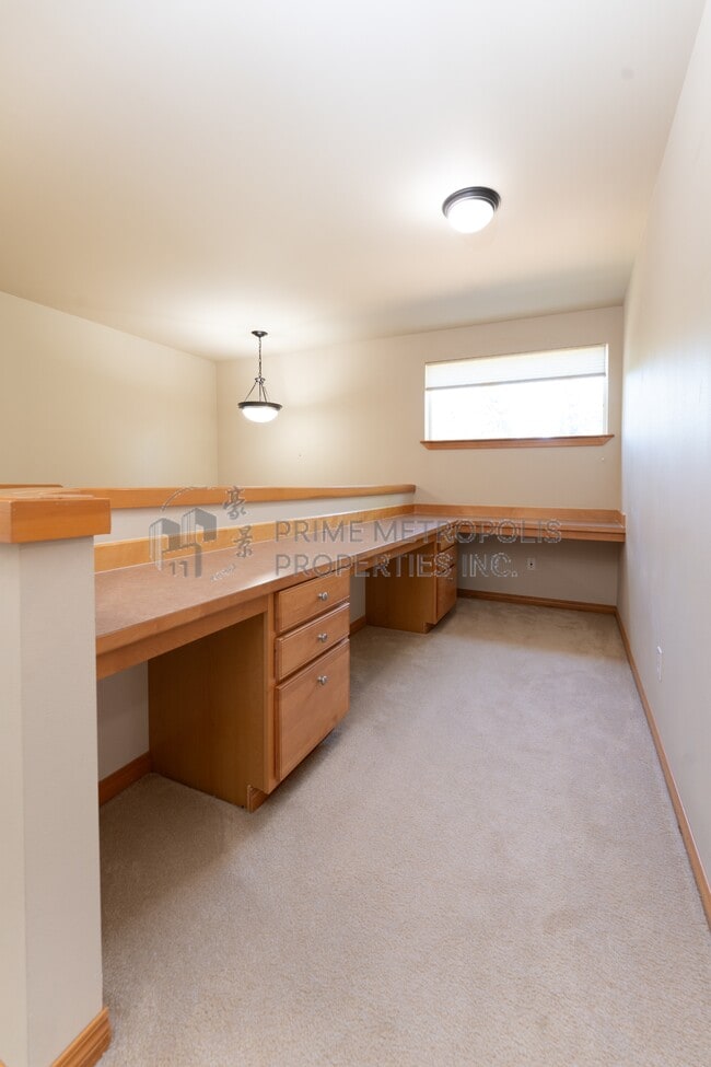 Building Photo - 20322 10th Ave W