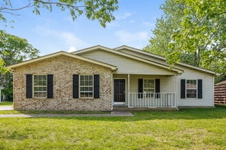 Building Photo - 3944 Rock Creek Dr
