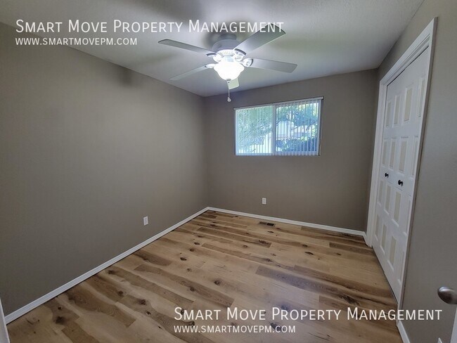 Building Photo - 9990 Skycrest-