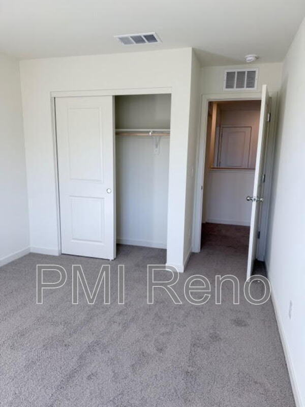 Building Photo - 7524 Editor Dr