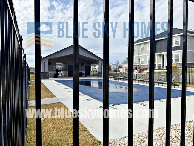 Building Photo - 2312 E Spice Lp