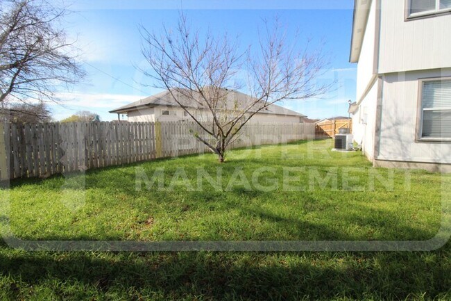 Building Photo - Charming 6-bed, 2.5-bath home in Killeen