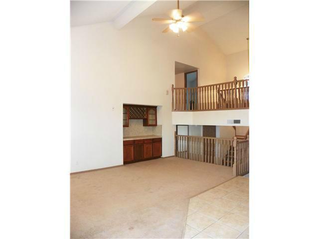 Building Photo - 12705 Tierra Flores Dr