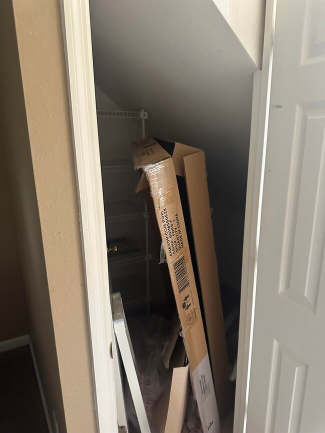 Building Photo - 3140 Camelliawood Cir W